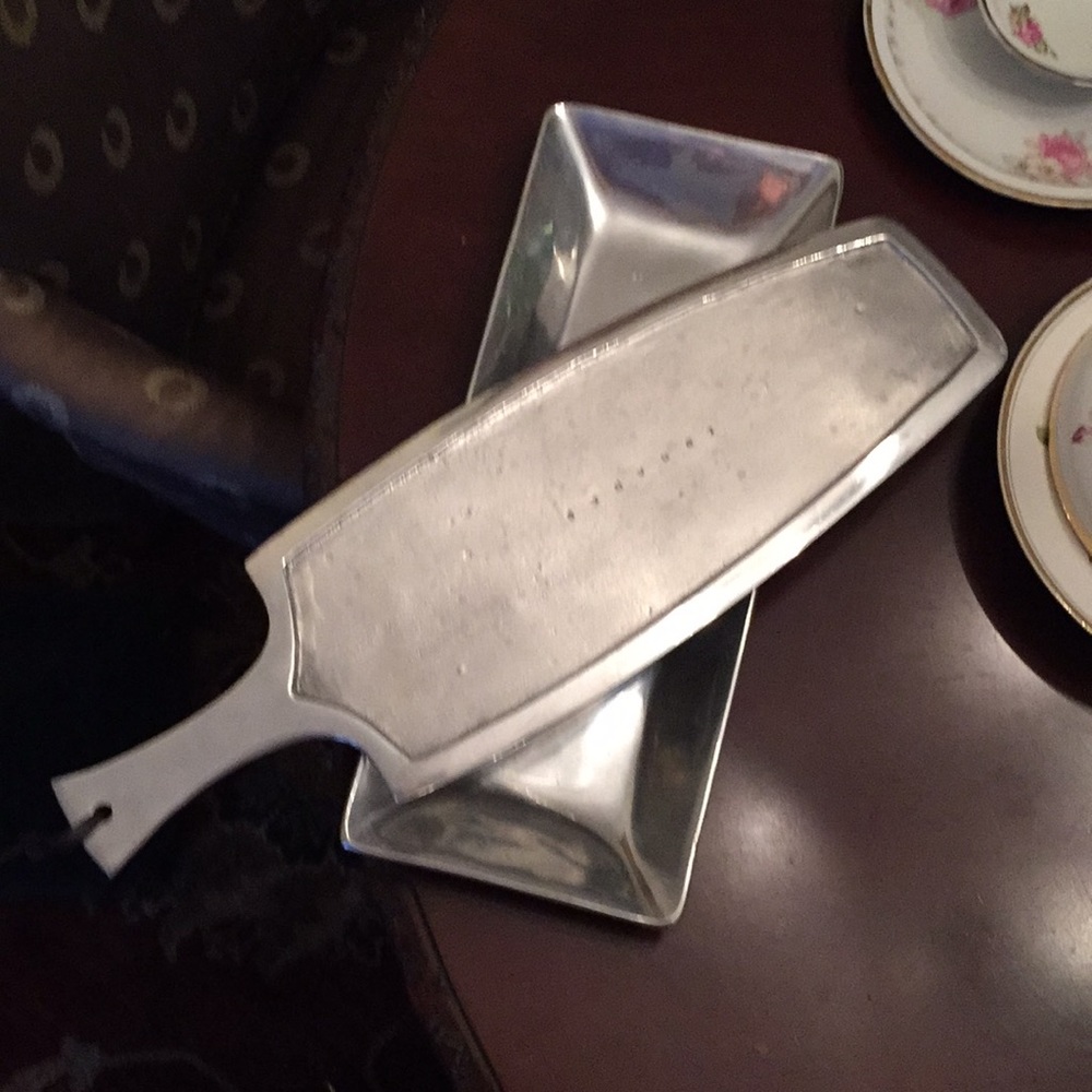 Serveware - Picture 2 of 3